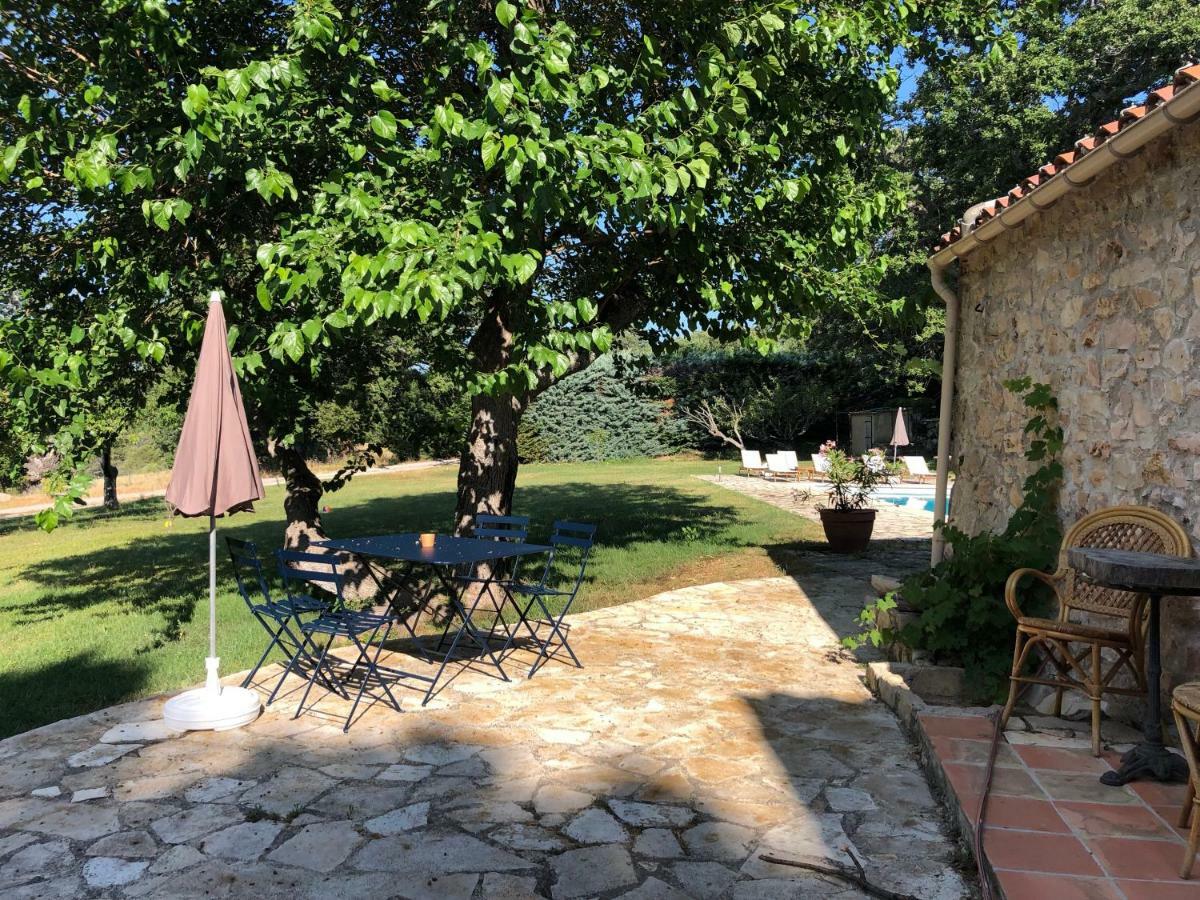 Ferme Le Pavillon Bed and Breakfast Bargemon Εξωτερικό φωτογραφία