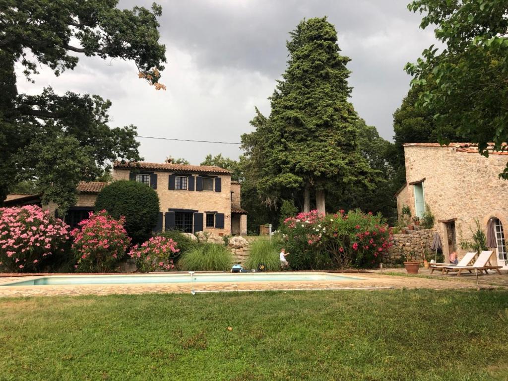 Ferme Le Pavillon Bed and Breakfast Bargemon Εξωτερικό φωτογραφία